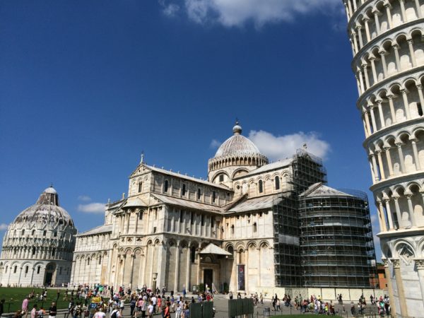 Ganz schön schief! Der schiefe Turm von Pisa. Foto © Welz 
