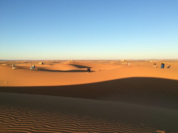 Marokko: Erg Chebbi - Wo kommen wir her? Wo wollen wir hin? Foto © Welz