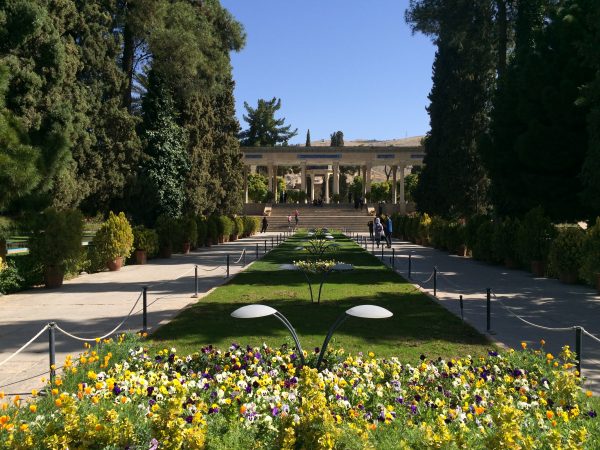 Shiraz: Hafis Mausoleum. Foto © Welz (2016)